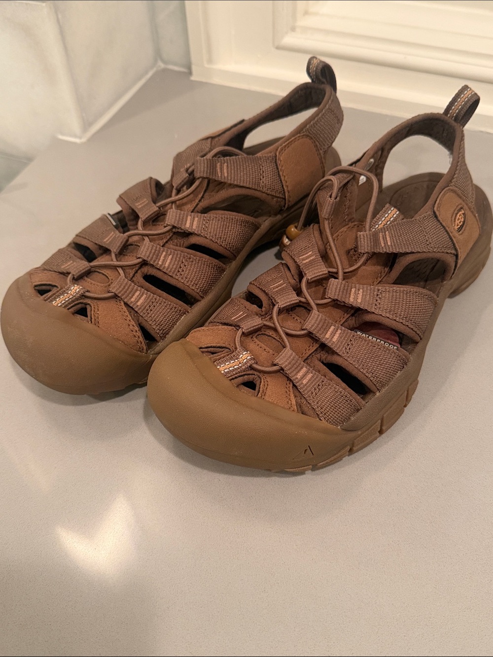 Keen Brown/Tan Closed-Toe Outdoor Sport Sandals